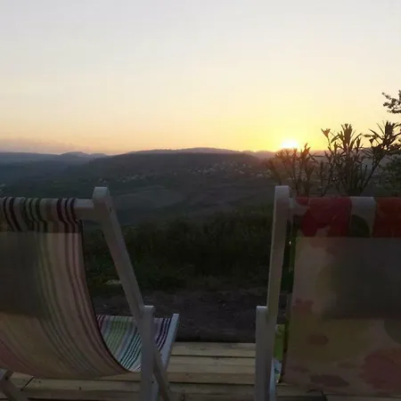 L'alphonsine Tatil Evi